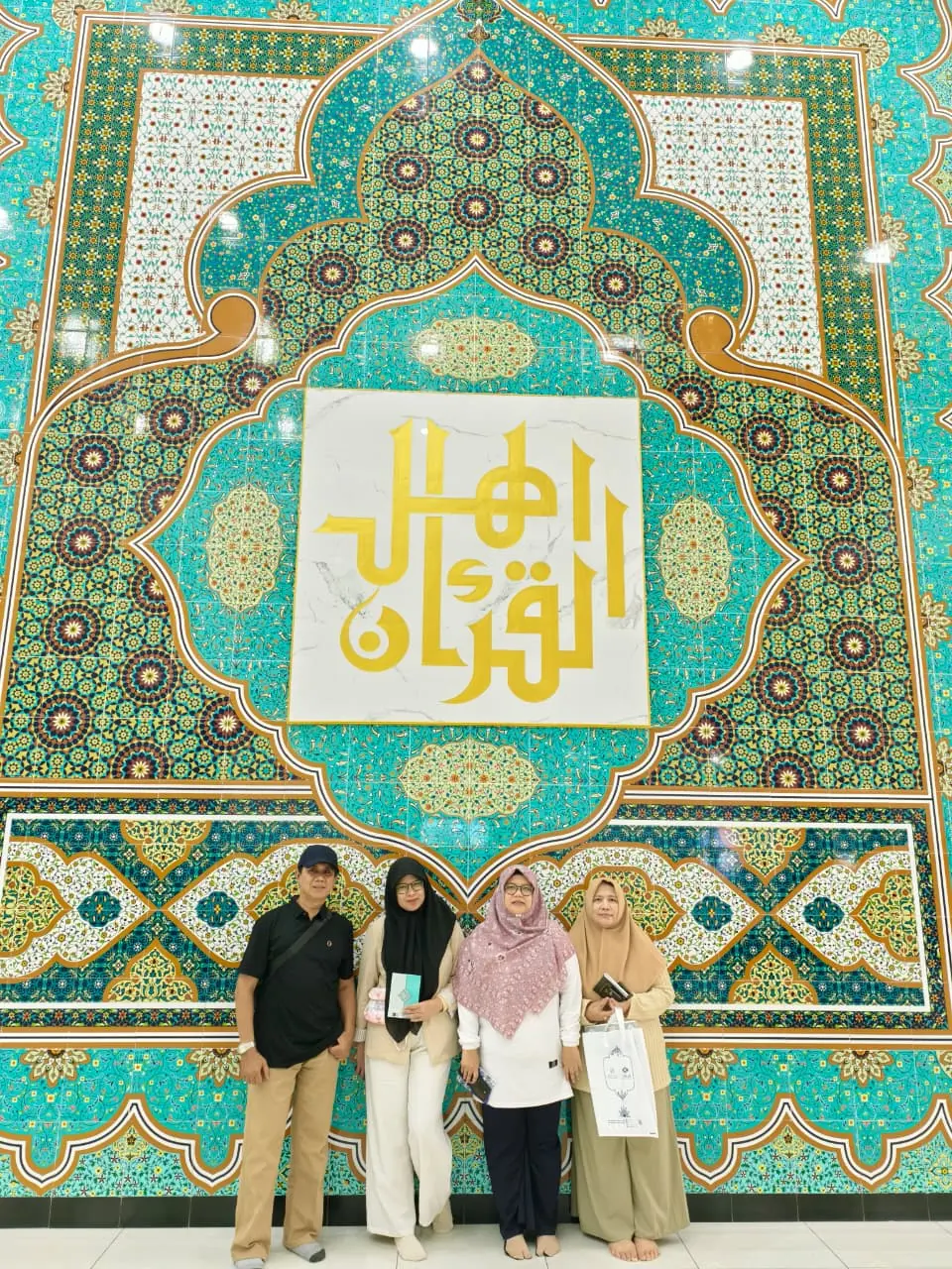 Rombongan Madani Travel mengunjungi Islamic Arts Museum, Malaysia